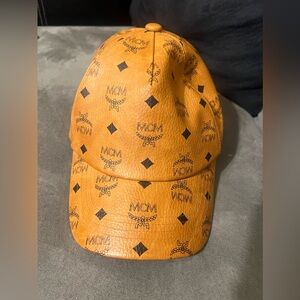 Color-Cognac Color Black